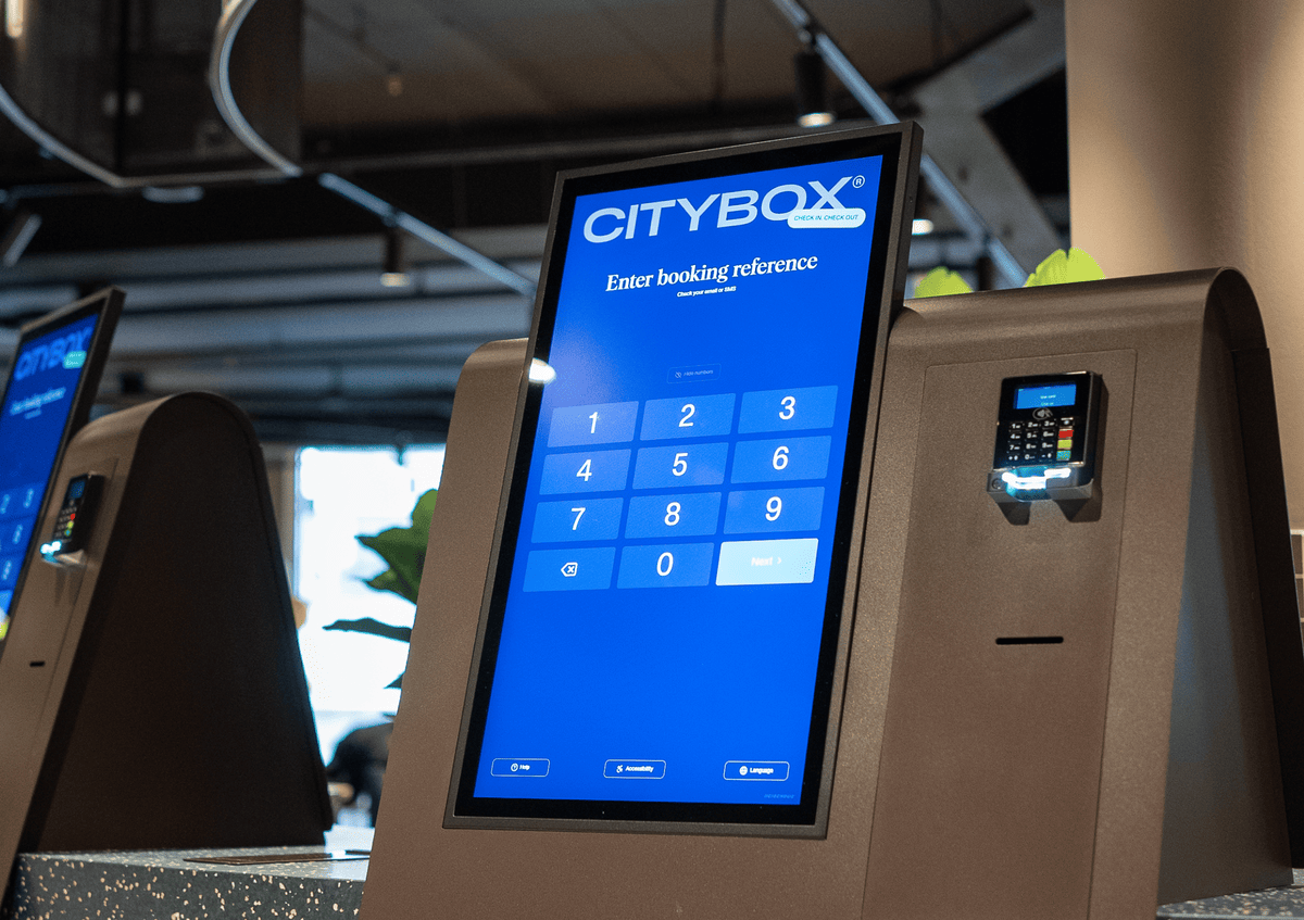 Heisenbug Integrates Beetronics Touchscreens in Self-Service Hotel Kiosks